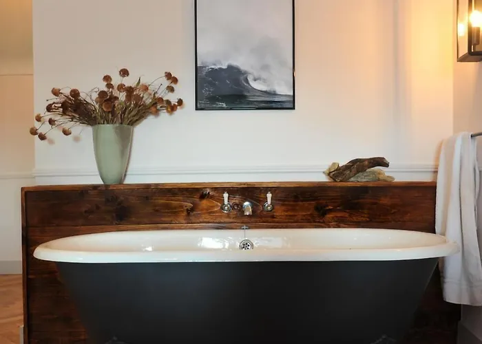 The Driftwood Bed & Breakfast