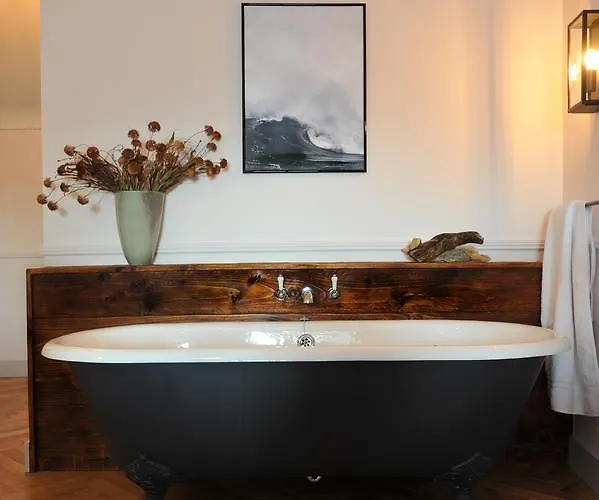 The Driftwood Bed & Breakfast