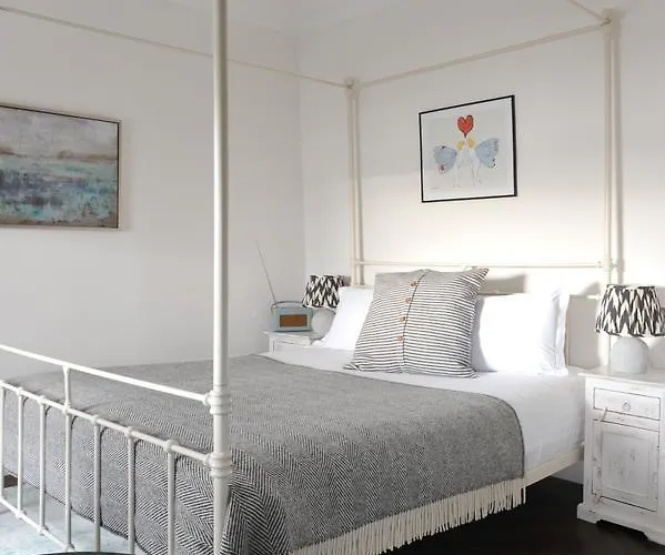 Bed & Breakfast The Driftwood 4*